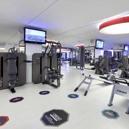 gimnasio SAGRADA FAMILIA en Barcelona gimnasio SAGRADA FAMILIA en Barcelona